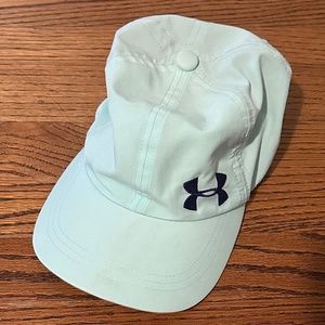 Under Armour Youth Girl Lightweight Breathable Cap